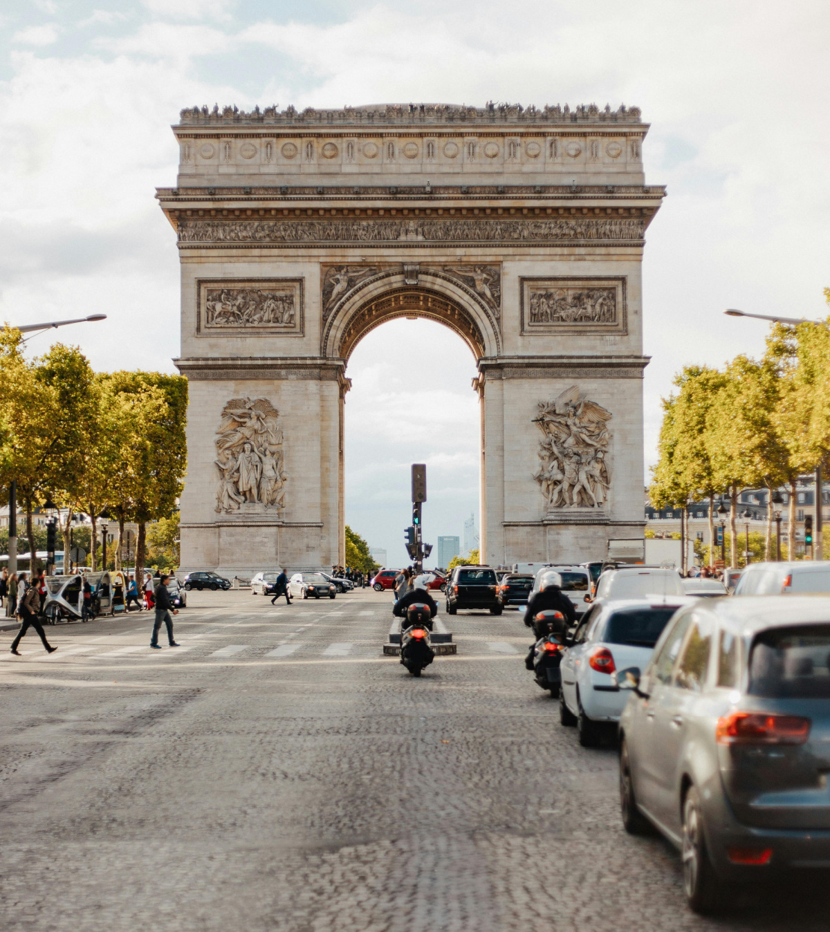 Visiting Paris with Kids - Arc de Triomphe